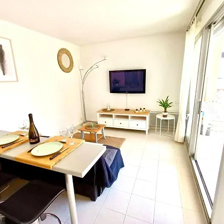 2p 42m² Terrasse / Piscine / Clim / ! * 주앙레핑