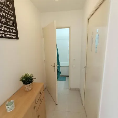 Apartment 2p 42m² Terrasse / Piscine / Clim / !
