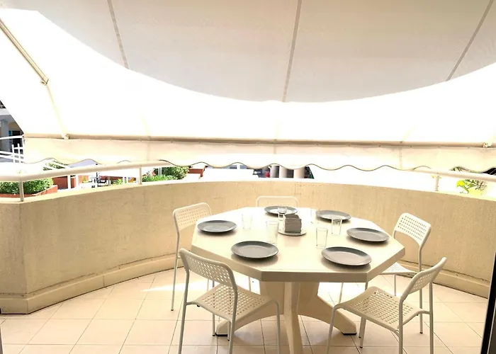 Apartment 2p 42m² Terrasse / Piscine / Clim / ! Juan-les-Pins