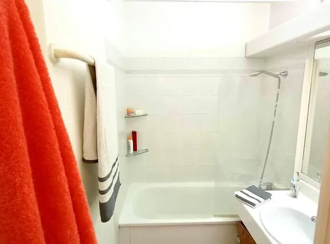 2p 42m² Terrasse / Piscine / Clim / ! Appartamento